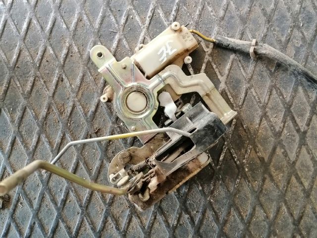 bontott MAZDA B-Serie Jobb első Ajtózár