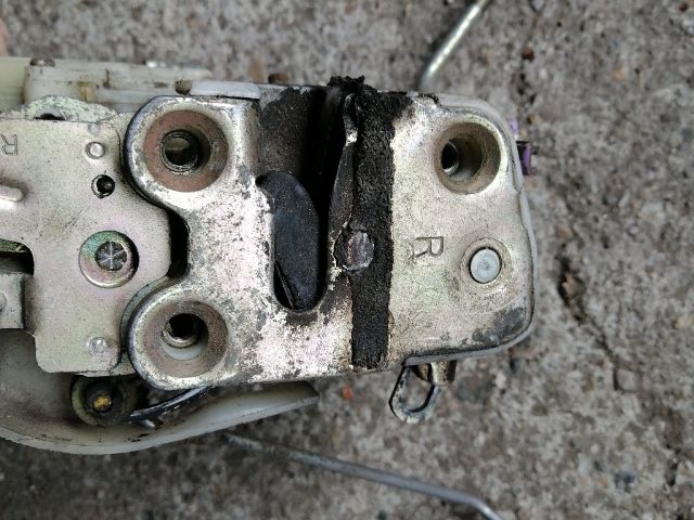 bontott MAZDA B-Serie Jobb első Ajtózár