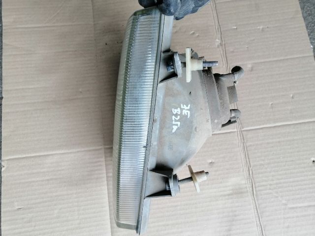 bontott MAZDA B-Serie Jobb Fényszóró