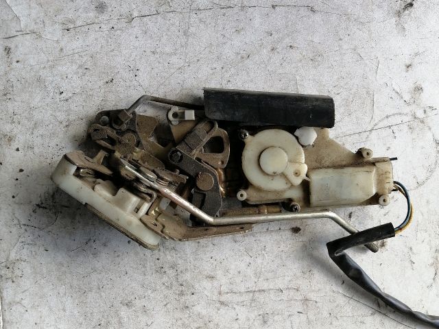 bontott MAZDA B-Serie Jobb hátsó Ajtózár