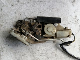 bontott MAZDA B-Serie Jobb hátsó Ajtózár