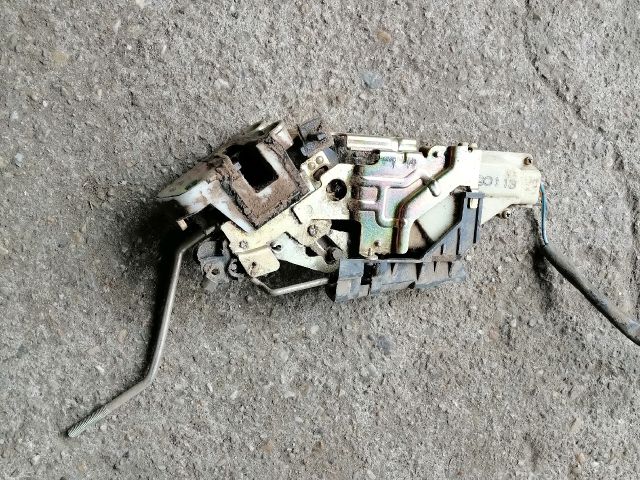 bontott MAZDA B-Serie Jobb hátsó Ajtózár