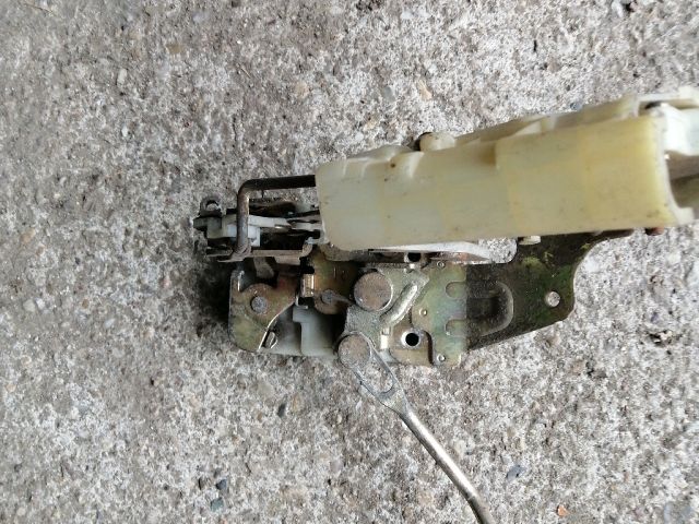 bontott MAZDA B-Serie Jobb hátsó Ajtózár