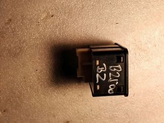 bontott MAZDA B-Serie Tükör Kapcsoló