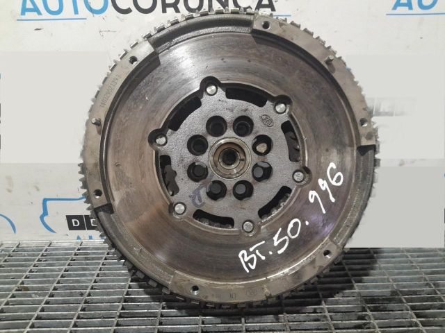 bontott MAZDA BT-50 Fogaskoszorú