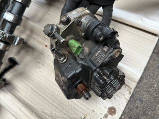 bontott MAZDA BT-50 Nagynyomású Szivattyú