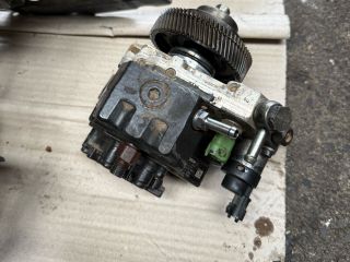 bontott MAZDA BT-50 Nagynyomású Szivattyú