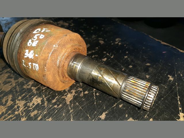 bontott MAZDA BT-50 Bal Féltengely