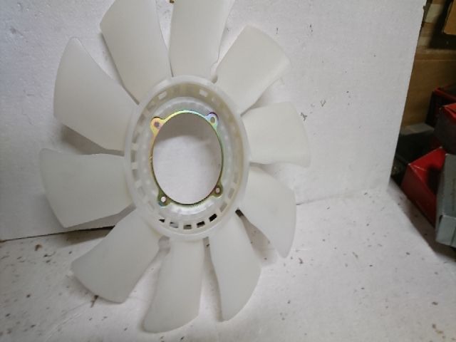 bontott MAZDA BT-50 Hűtőventilátor Lapát