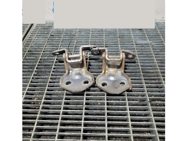 bontott MAZDA BT-50 Ajtó Zsanér (Pozíciófüggetlen)