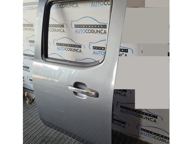 bontott MAZDA BT-50 Bal hátsó Ajtó (Üres lemez)