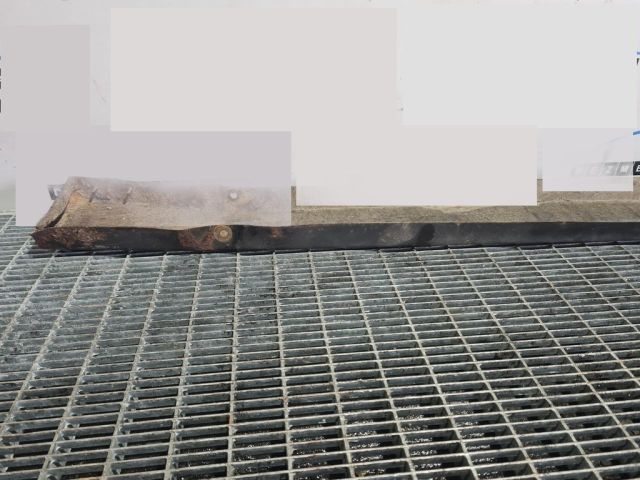 bontott MAZDA BT-50 Hátsó Lökhárító Merevítő (Fém)