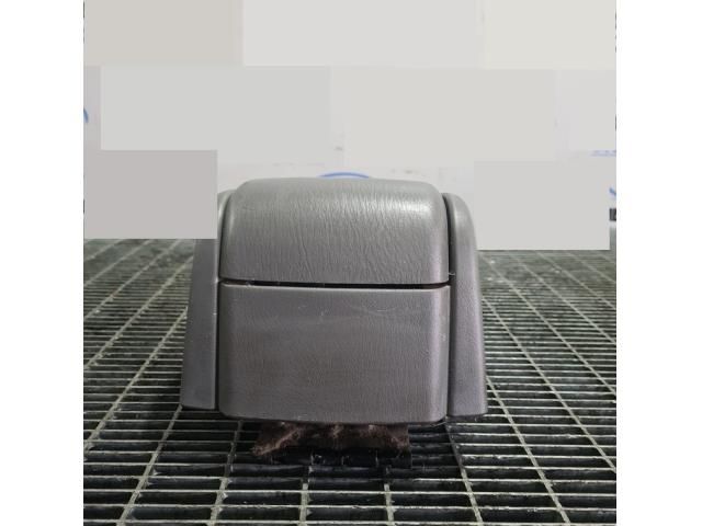 bontott MAZDA BT-50 Könyöklő