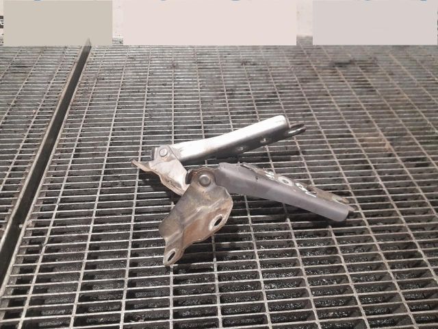 bontott MAZDA BT-50 Motorháztető Zsanér Pár