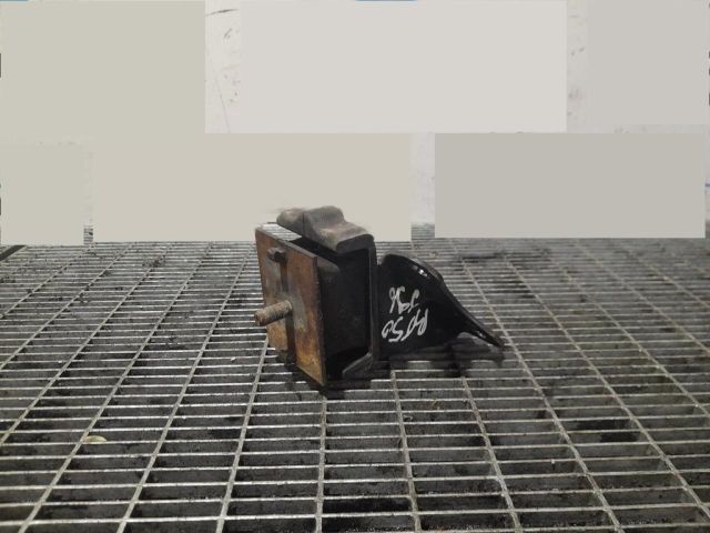 bontott MAZDA BT-50 Tartó Bak