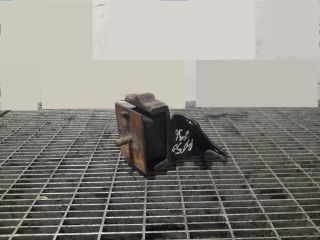 bontott MAZDA BT-50 Tartó Bak