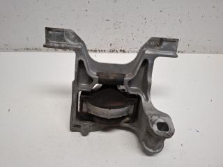 bontott MAZDA CX-3 Motor Tartó Bak Jobb