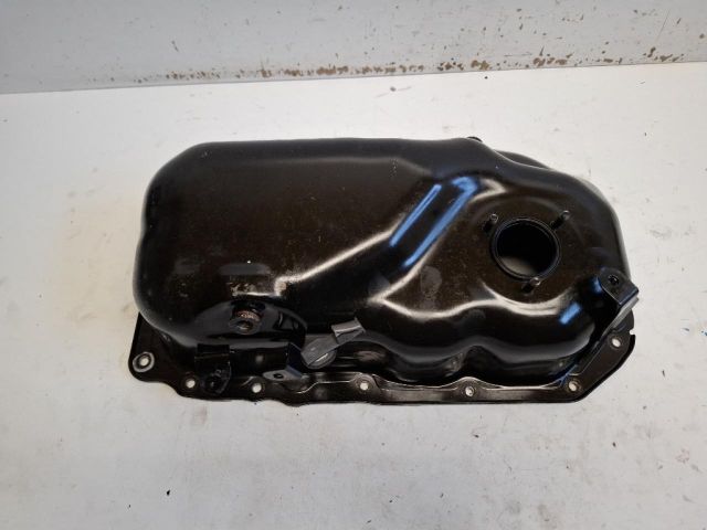 bontott MAZDA CX-3 Olajteknő