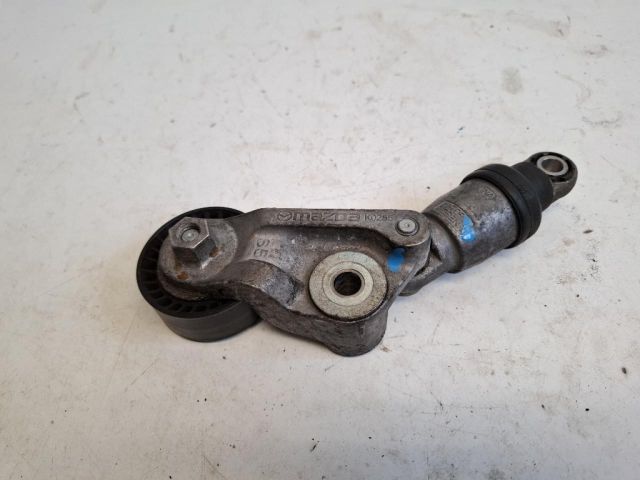 bontott MAZDA CX-3 Szíjfeszítő Görgő