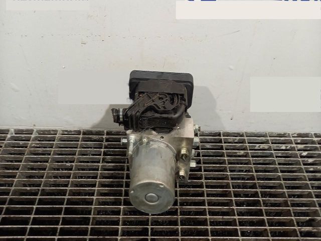 bontott MAZDA CX-3 ABS Kocka