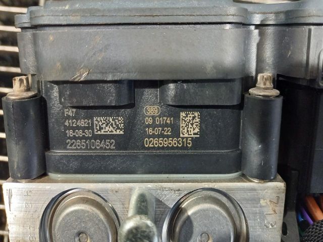 bontott MAZDA CX-3 ABS Kocka