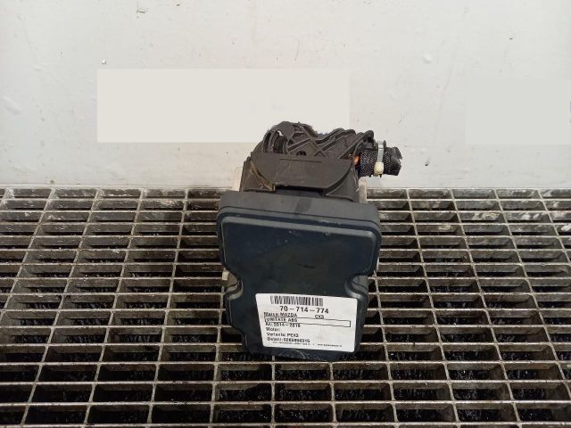 bontott MAZDA CX-3 ABS Kocka