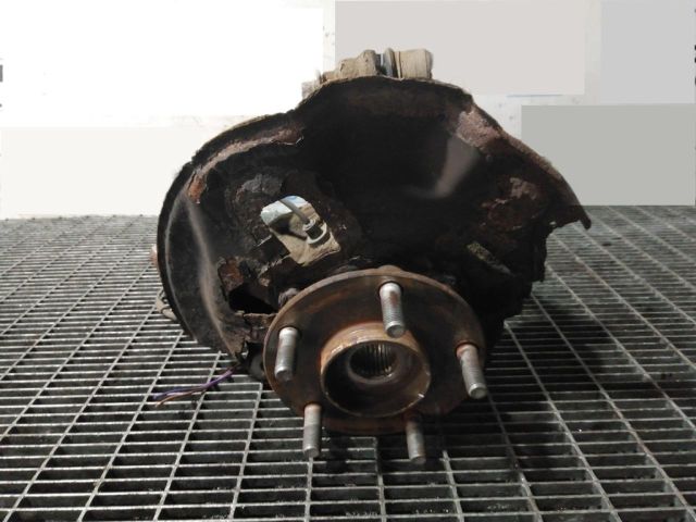 bontott MAZDA CX-3 Bal első Csonkállvány