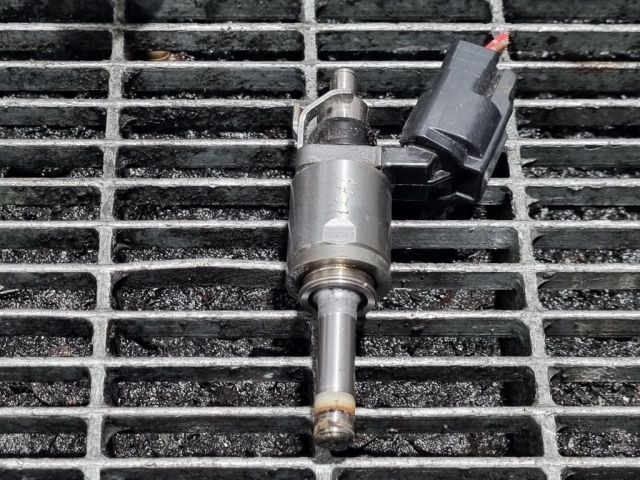 bontott MAZDA CX-3 Porlasztó (1 db)