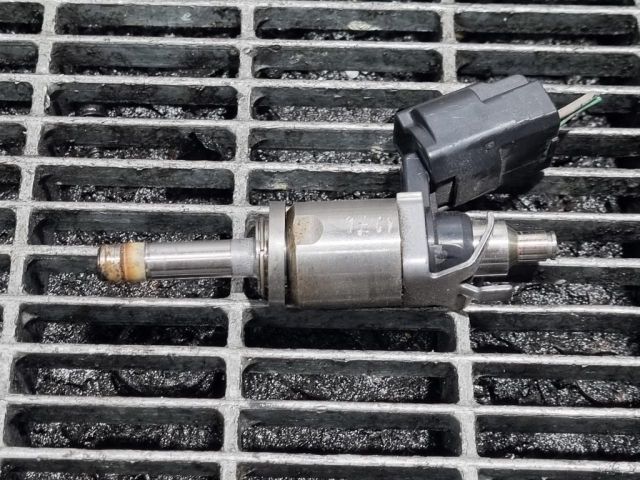 bontott MAZDA CX-3 Porlasztó (1 db)