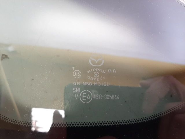 bontott MAZDA CX-3 Bal C Oszlop Oldalablak Üveg