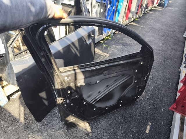 bontott MAZDA CX-3 Bal első Ajtó (Üres lemez)