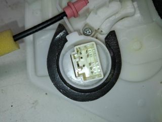 bontott MAZDA CX-3 Bal első Ajtózár