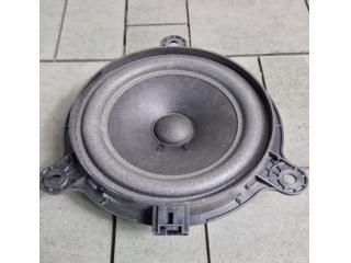 bontott MAZDA CX-3 Bal első Hangszóró