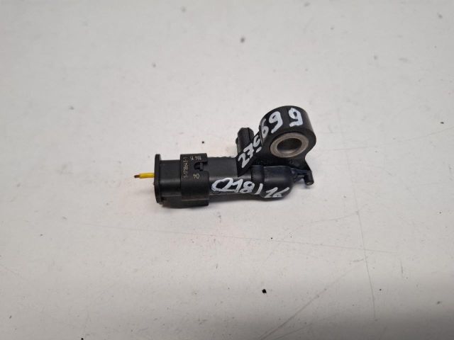 bontott MAZDA CX-3 Bal első Oldal Ütközés Érzékelő