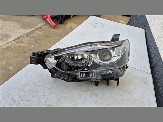 bontott MAZDA CX-3 Bal Fényszóró