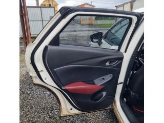 bontott MAZDA CX-3 Bal hátsó Ajtó (Üres lemez)