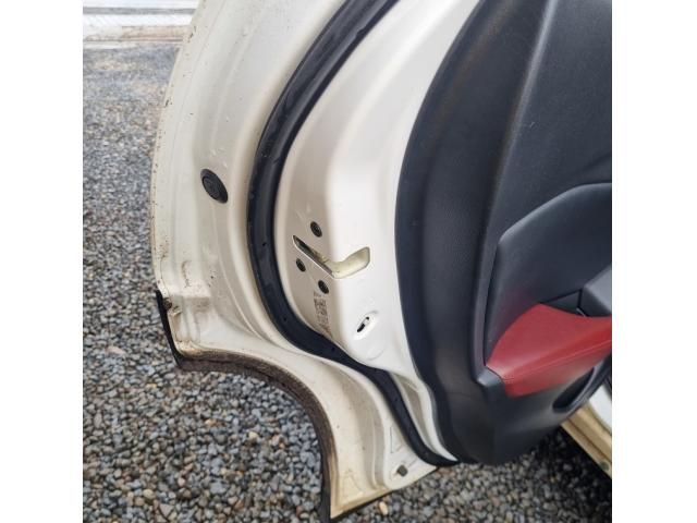 bontott MAZDA CX-3 Bal hátsó Ajtó (Üres lemez)