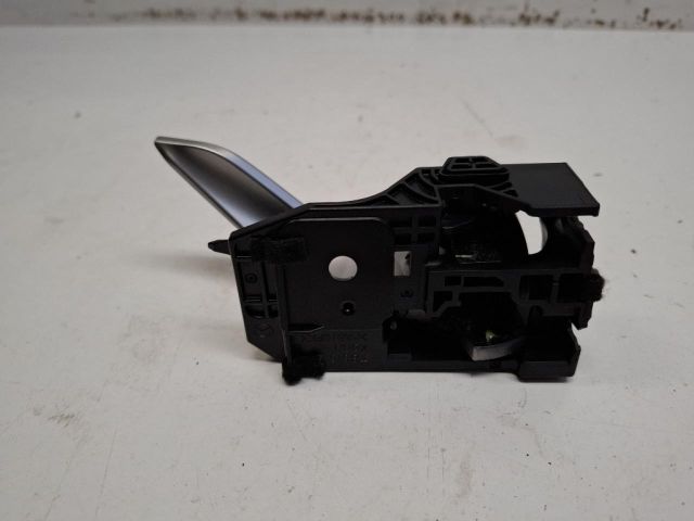 bontott MAZDA CX-3 Bal hátsó Belső Kilincs