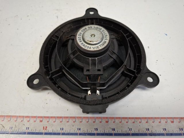 bontott MAZDA CX-3 Bal hátsó Hangszóró