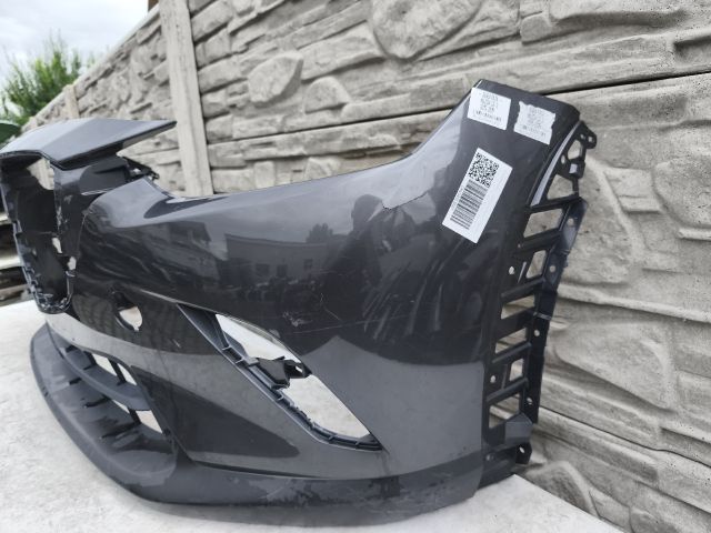 bontott MAZDA CX-3 Első Lökhárító (Részeivel)