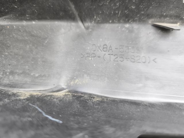 bontott MAZDA CX-3 Első Lökhárító (Részeivel)