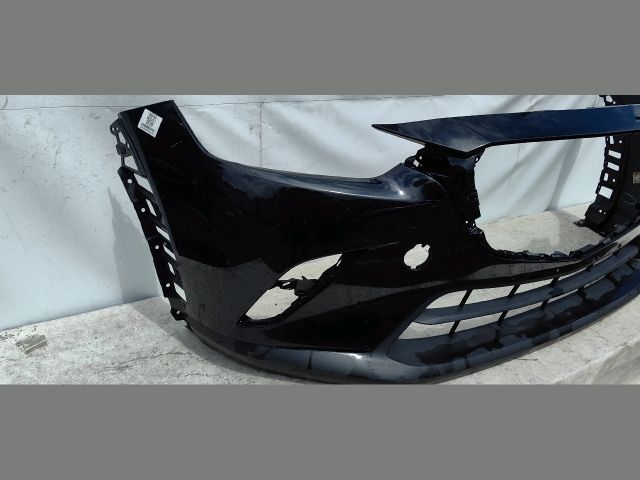 bontott MAZDA CX-3 Első Lökhárító (Üresen)