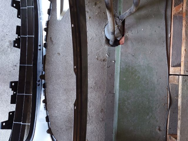 bontott MAZDA CX-3 Első Lökhárító (Üresen)