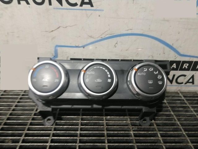 bontott MAZDA CX-3 Fűtéskapcsoló
