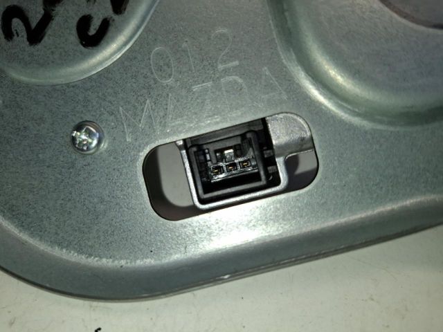 bontott MAZDA CX-3 Hátsó Ablaktörlő Motor