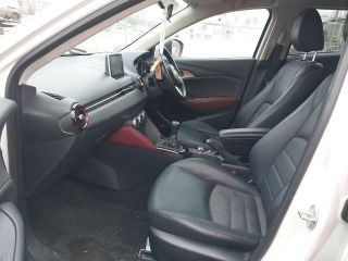 bontott MAZDA CX-3 Hátsó középső Lökhárító Tartó (Műanyag)