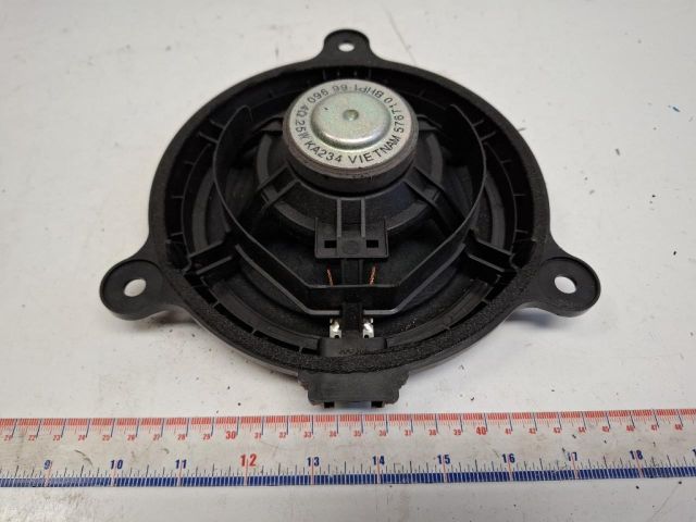 bontott MAZDA CX-3 Jobb első Hangszóró