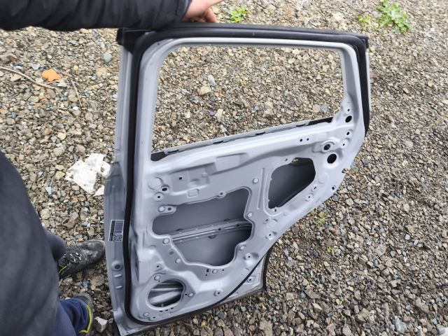 bontott MAZDA CX-3 Jobb hátsó Ajtó (Üres lemez)