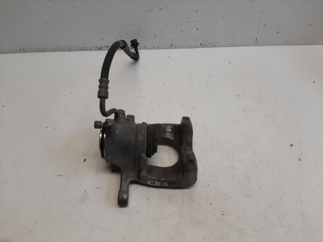 bontott MAZDA CX-3 Jobb hátsó Féknyereg Munkahengerrel