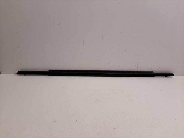 bontott MAZDA CX-3 Jobb hátsó Vízlehúzó Gumicsík